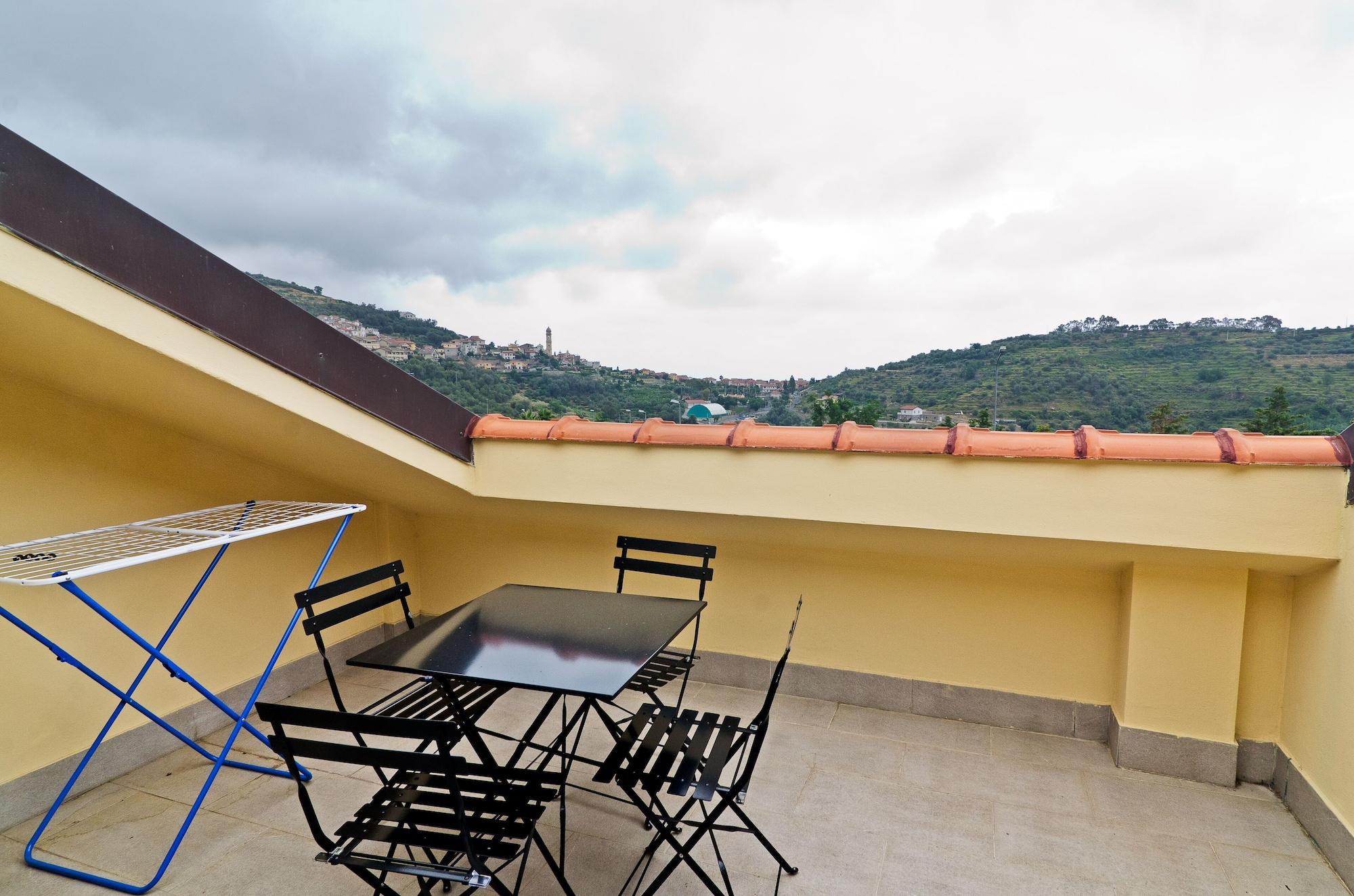 Castellaro Golf Resort Exterior foto