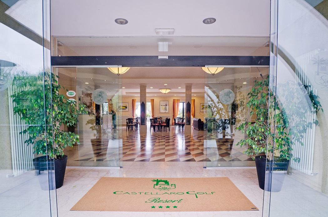 Castellaro Golf Resort Exterior foto