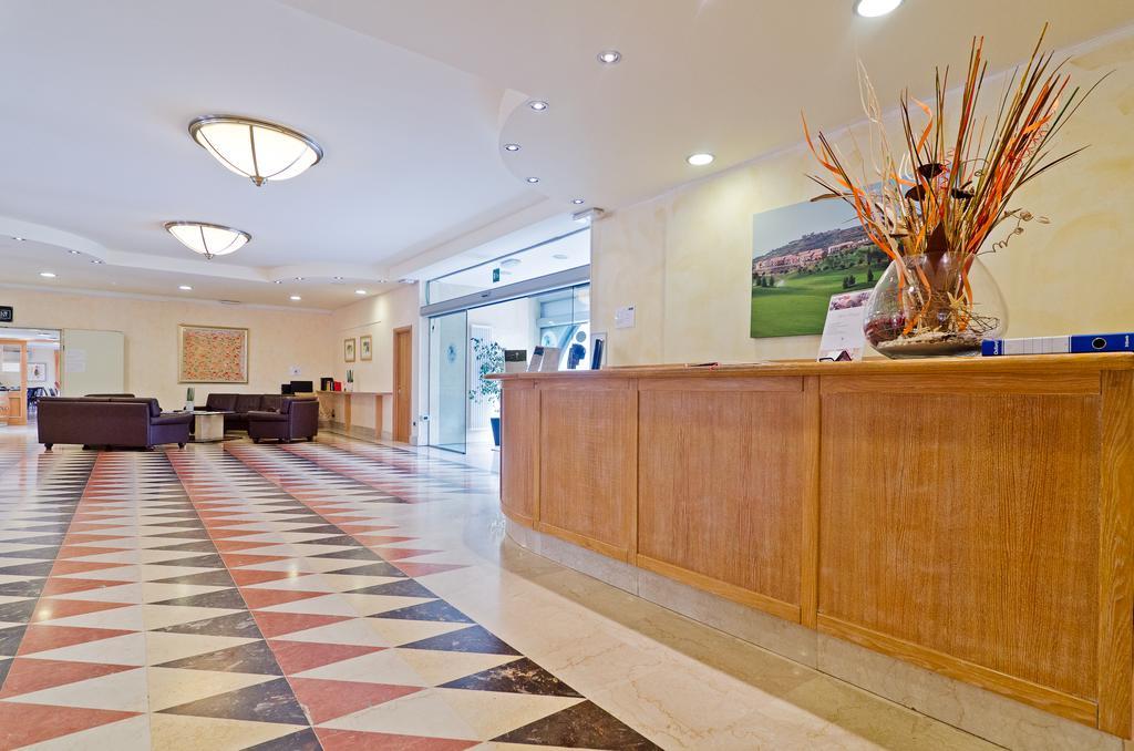 Castellaro Golf Resort Exterior foto