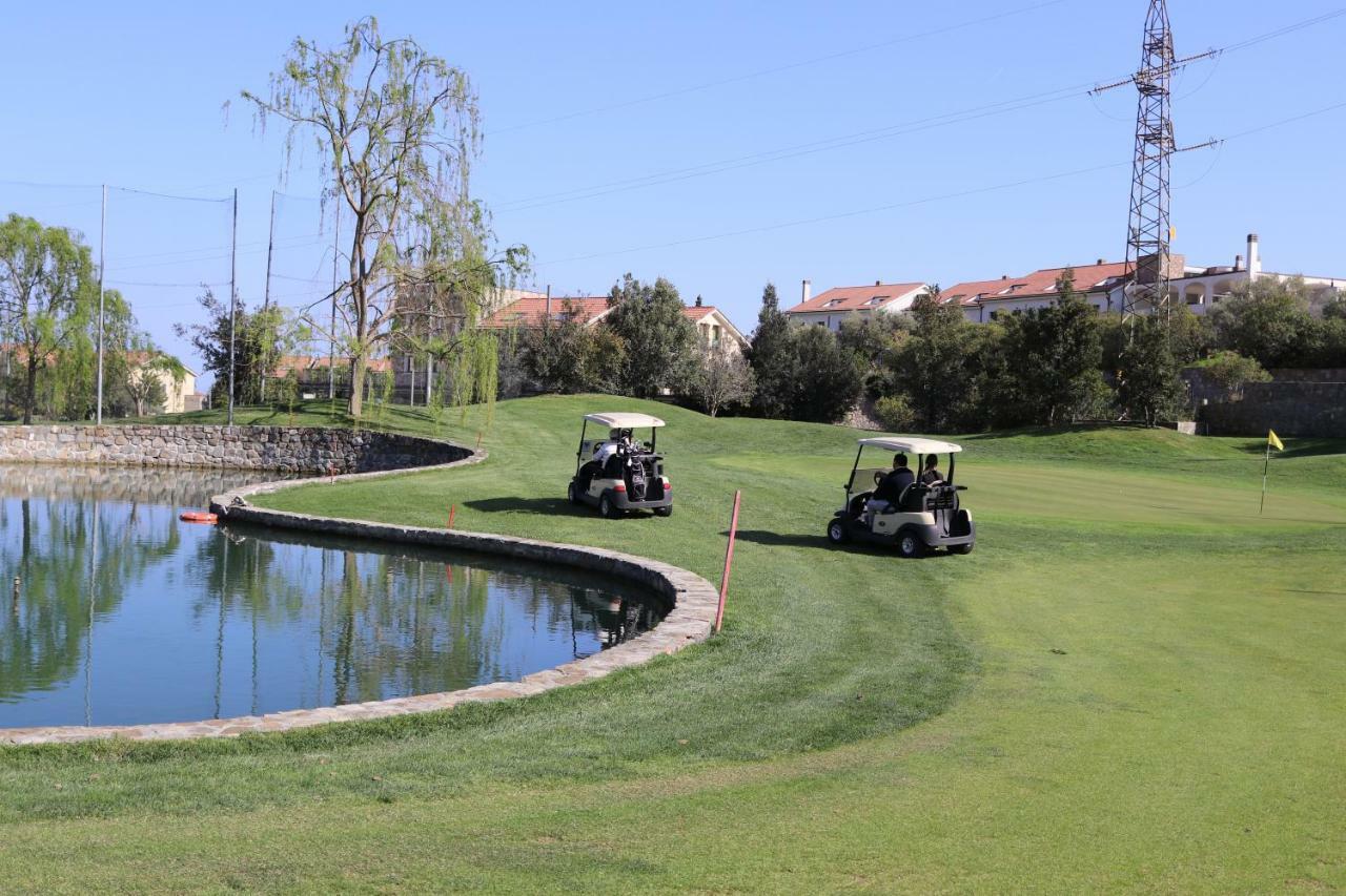 Castellaro Golf Resort Exterior foto